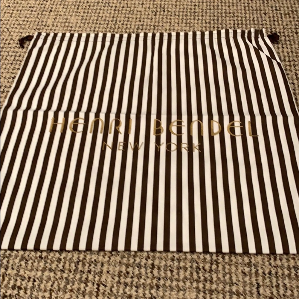 Henri Bendel dust bag